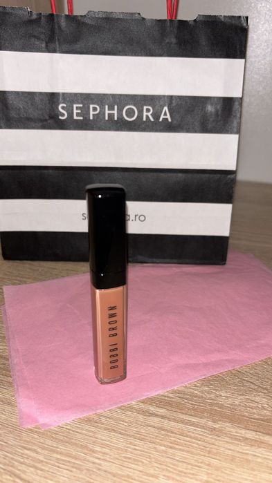 Lipgloss Bobbi brown nuanta sweet talk , infused oil