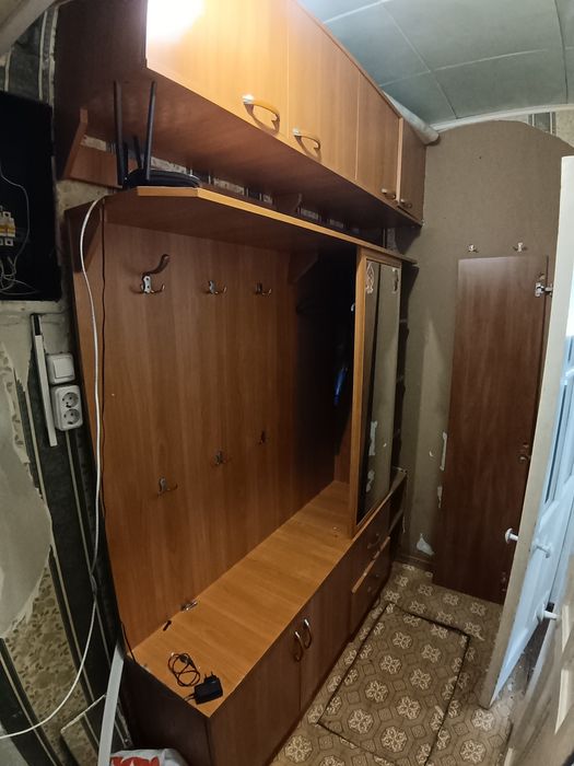 Продам прихожу б/у