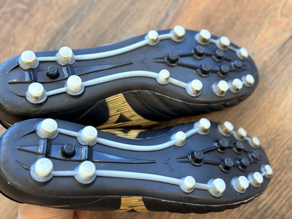 футболни обувки Mizuno Morelia Neo IV FG – естествена кожа