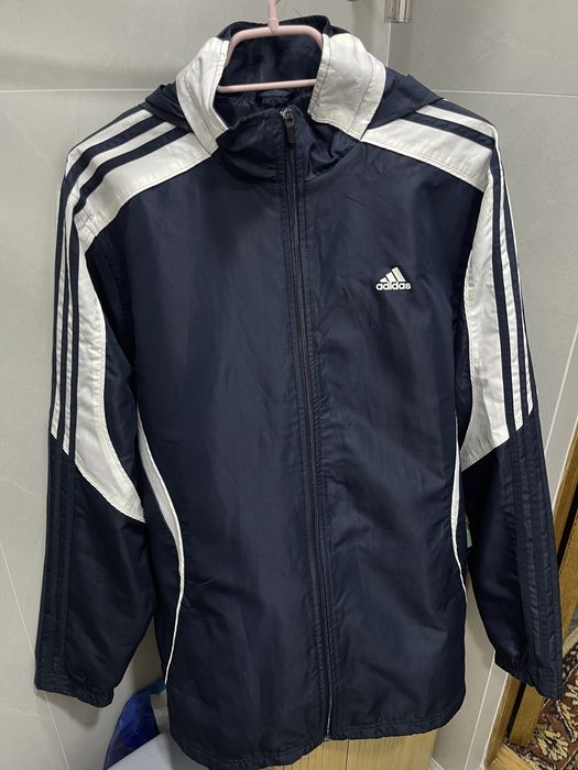 Adidas вертовка новая оригинал