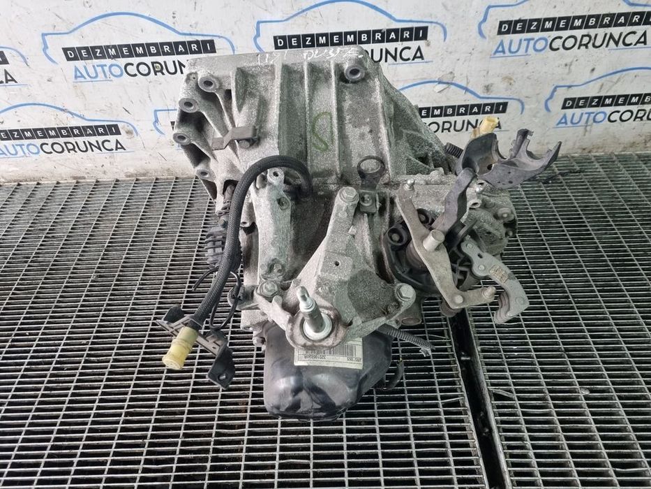 Cutie de viteze Dacia Duster II 1.6 Benzina 2018 - 2021 115CP Manuala 6 Trepte H4M 738 ...