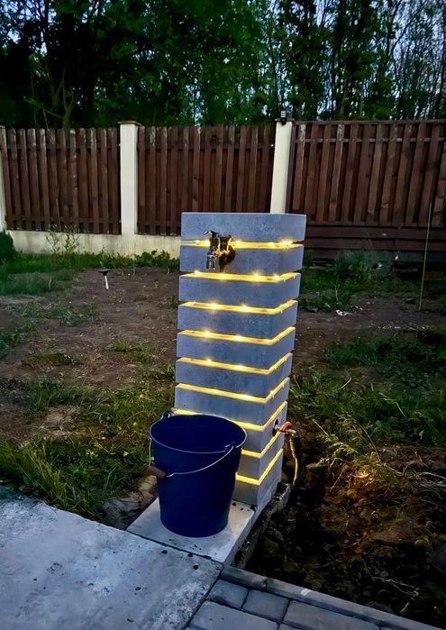 Cismea de gradina pe culoarea Polaris (alb)/ Dark (negru)