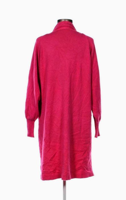 Дамска жилетка в розов цвят