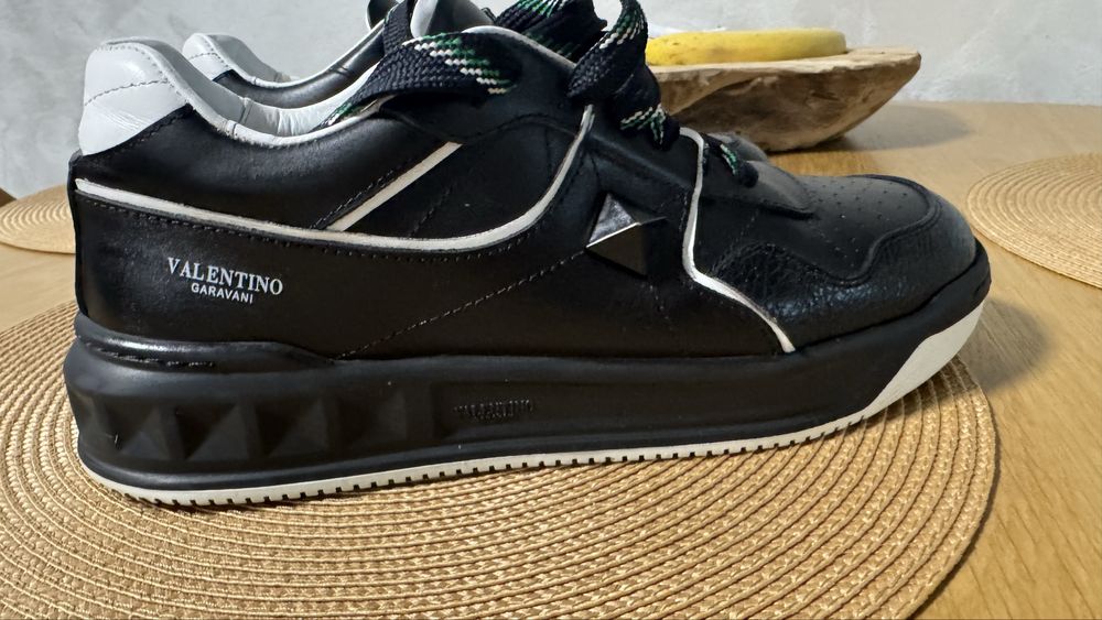 Valentino Garavani One Stud sneakers