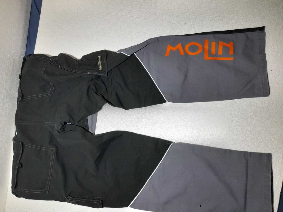 Pantaloni cu bretele marca  Arte fix Germany nr 52