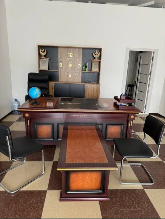 Ofis mebellari sotiladi