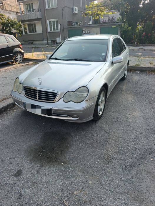 Мерцедес C220 топ състояние