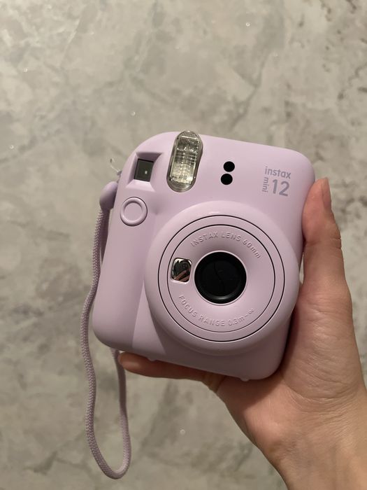 instax mini 12.