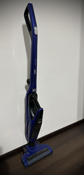 Aspirator vertical Beko