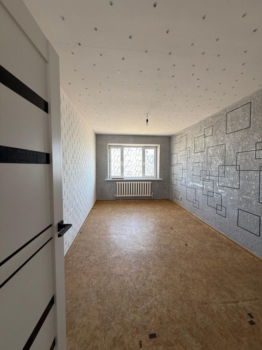 Левый берегте 2 бөлмелі пәтер сатылады