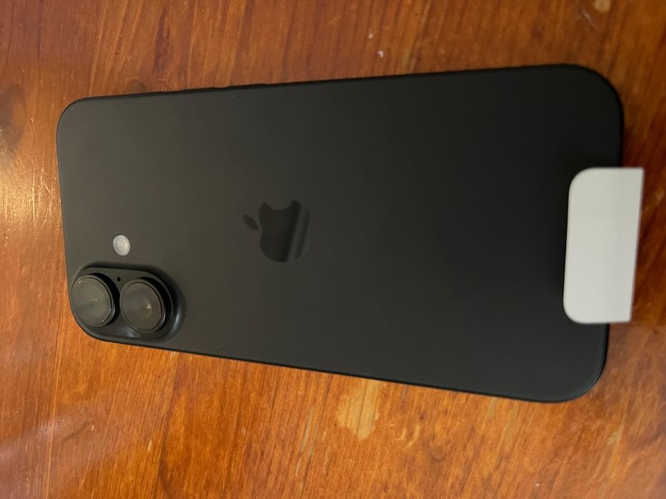 iPhone 16 256BG Negru Nou