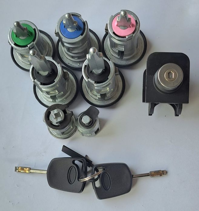 Incuietoare Ford Transit Butuc Yală încuietoare ușă Capota Nouă