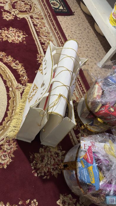 Корзина, Қоржын, Сырға салу