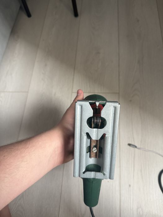 Fierastrau soricel pendular bosch PST 650