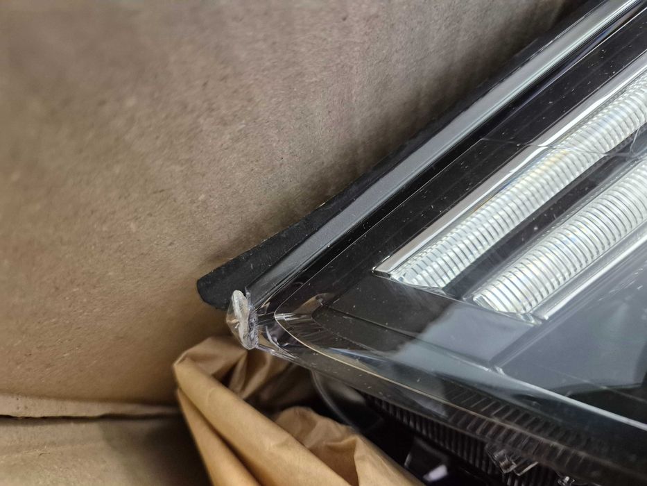 Ляв LED фар Opel Mokka X  OEM 42698961