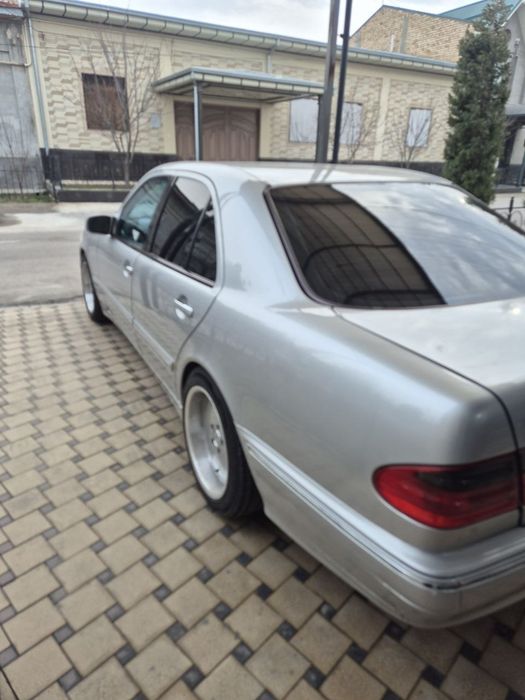 Mercedes-Benz  w210 e280 compressor