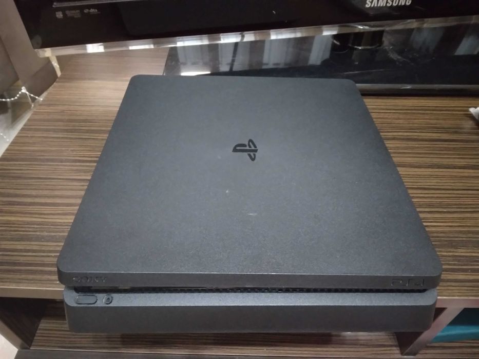 Playstation 4 pentru Piese