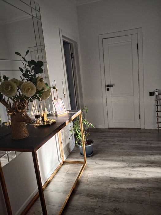 Продам квартиру мкр Байтерек (9 мкр)