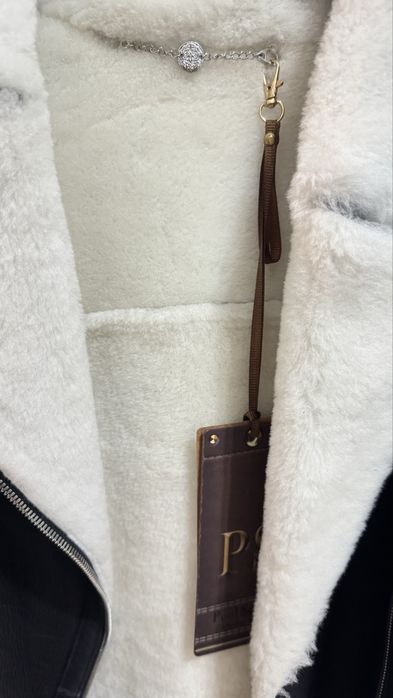 Продам кожанную дубленку