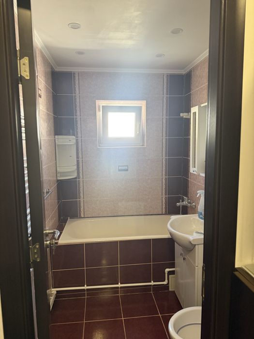 Apartament 3 camere decomandat zina centrala