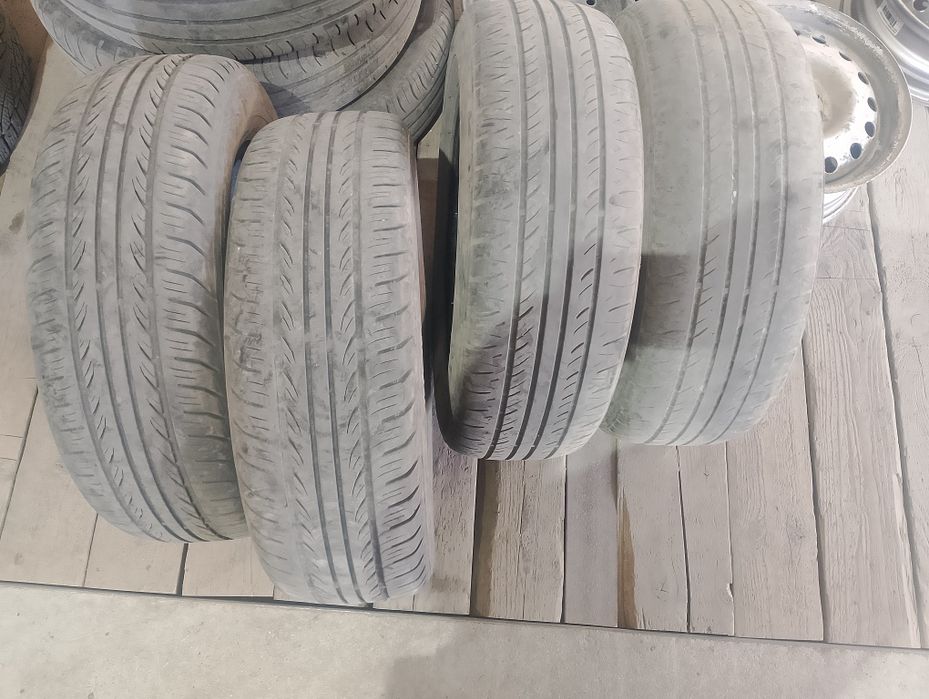 Продам резину читире колеса