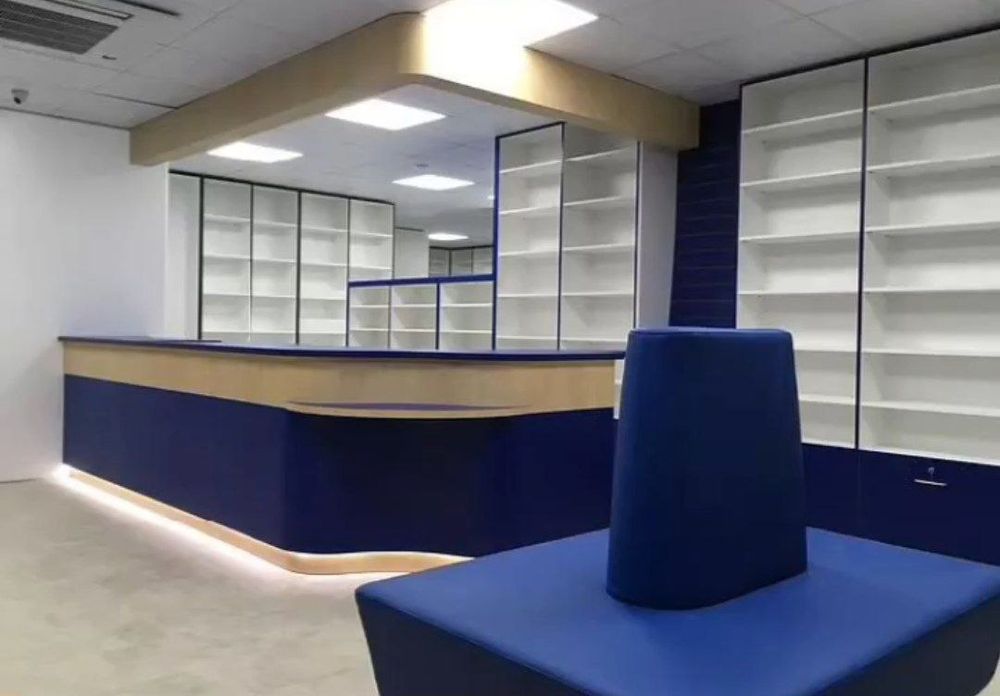 Apteka optika uchun Vitrina mebel tayyorlaymiz.