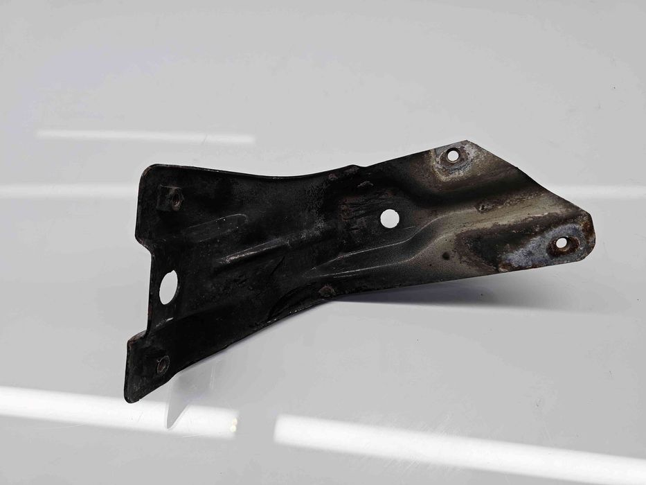 Suport aripa stanga fata Volkswagen Golf 6 (5K1) [Fabr 2009-2013] 5K68