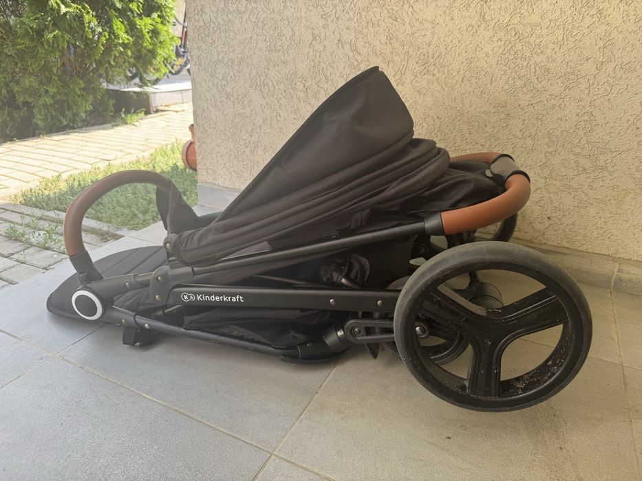 carucior Kinderkraft pliabil