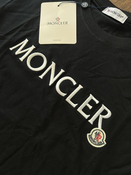 Тениски Moncler НОВИ