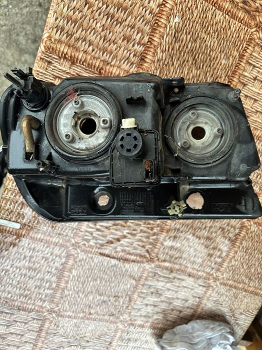 Фарове за jeep grand Cherokee wj