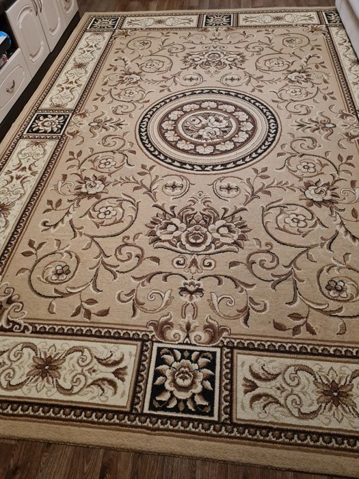 Продаётся    ковёр