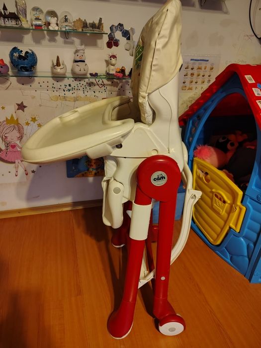 Scaun bebe cu măsuță CAM Campione