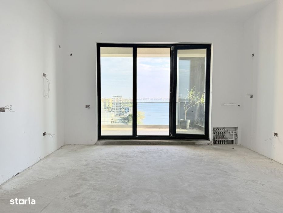 Apartament de vanzare cu 2 camere Mamaia–vedere la Lacul Siutghiol