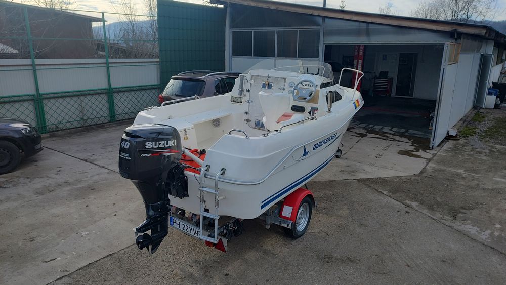 Quicksilver 450 Cabin  an 2002