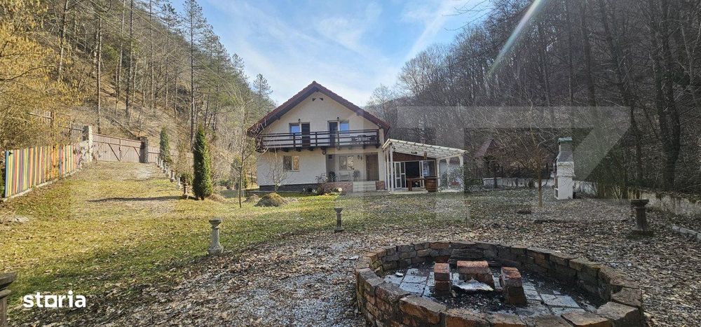 Casa in inima naturii, 140 mp  –  la doar 15 minute de Hunedoara