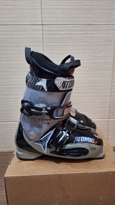 Clapari ski atomic livefit nr 42-43