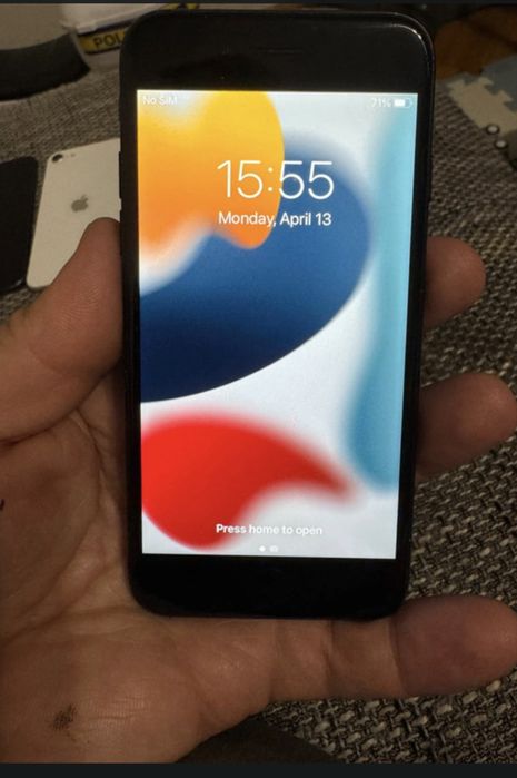 iPhone 7 black 128 gb grad uzura B