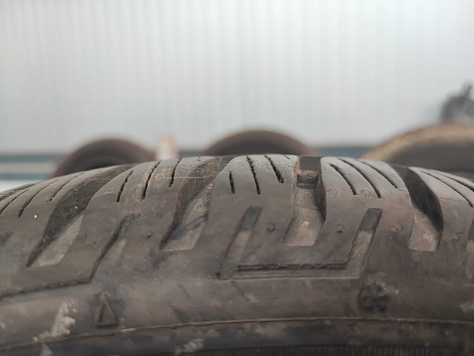 Зимни гуми 205/60R16 92H FULDA - 2 броя