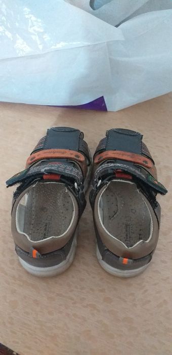 Сандали легкие 23-25 р