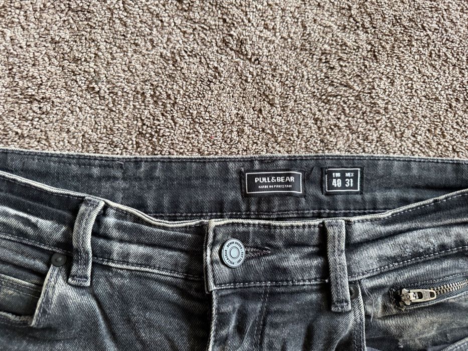 Blugi Pull&Bear mărimea 40