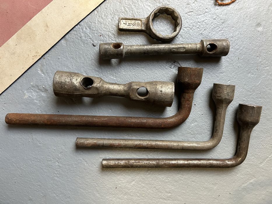 Паровой утюг   шприц для смазки