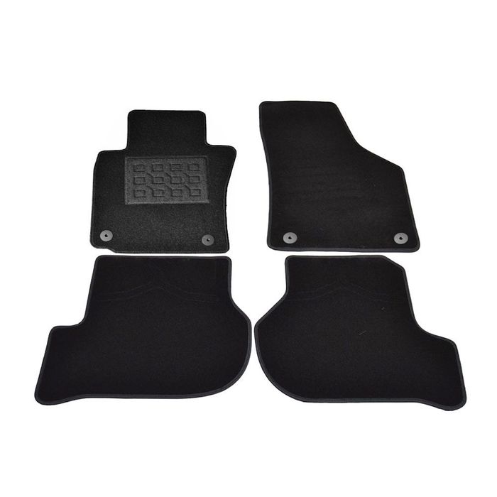 Covorase mocheta Skoda Octavia 2 din 6/2004-11/2012 si VW Golf 5 Hatchback/Variant/Combi 11/2003-9/2009 si Golf 6 Hatchback/SW/Variant Combi 10/2009-  Negru cu fixare OVALA , set de 4 bucati