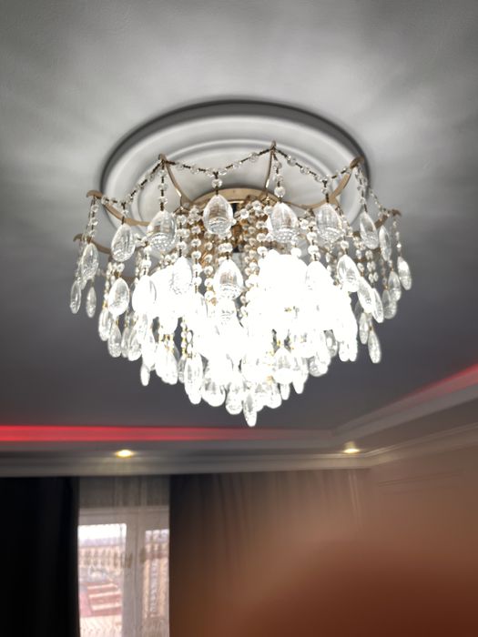 Люстры для гостиной