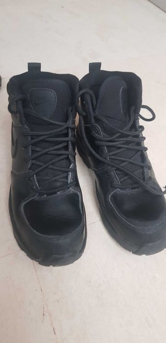 Зимни боти nike 38.5/ 24см стелка