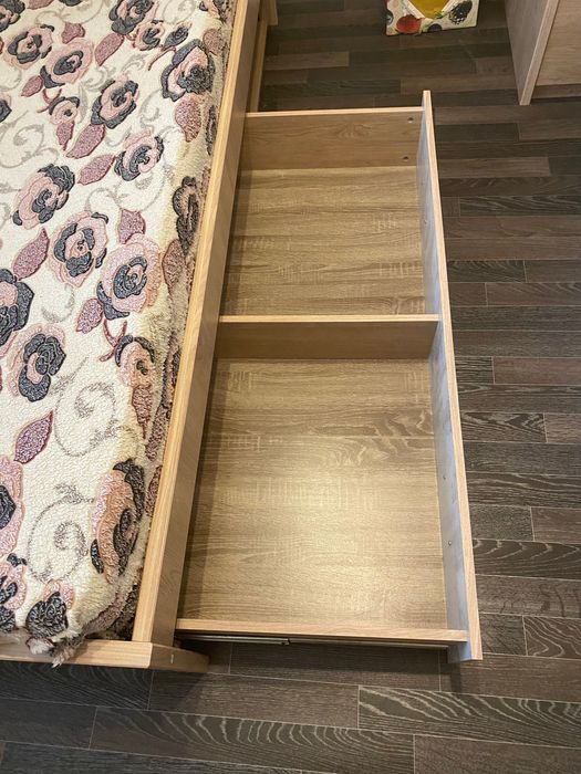 Продам кровать подростковую