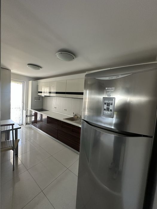 Închiriez apartament 2 camere Micalaca