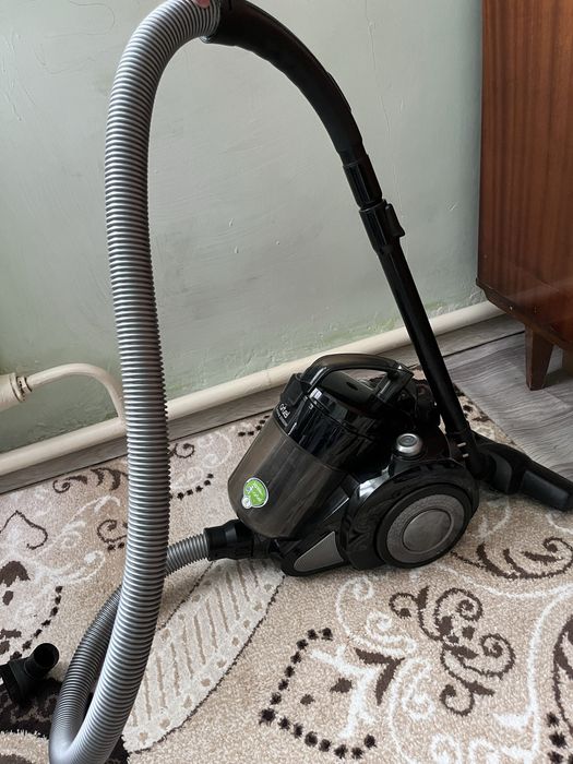 Пылесос Artel Cyclone 2000W