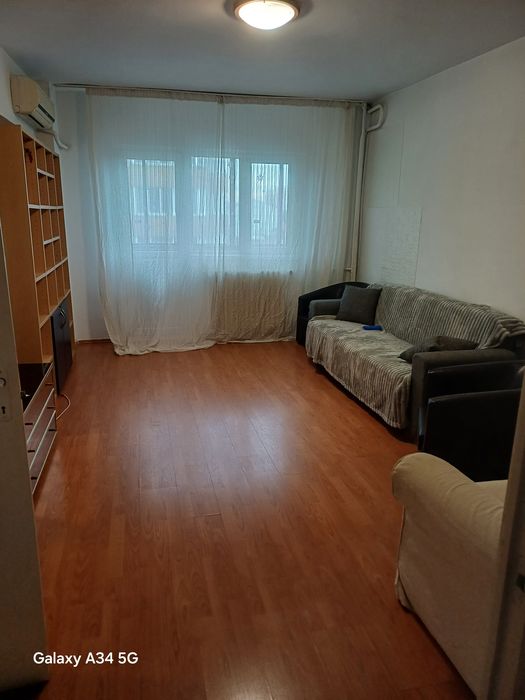 Apartament 2 camere, 2 balcoane , an 1982-1984