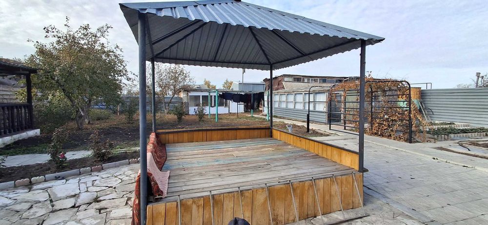 Продается  просторный 5-ком дом Заречном