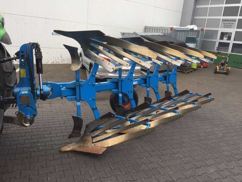Plug Lemken Europal 7 cu 5 brazde Lemken Europal 160 cu 5 brazde Europal 9 cu 5 brazde Europal 9 cu 6 brazde Lemken Europal 110 cu 4 brazde Europal 5
